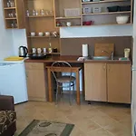 Privatunterkunft Morska Bryza -pokoje Goscinne Na Trasie R10