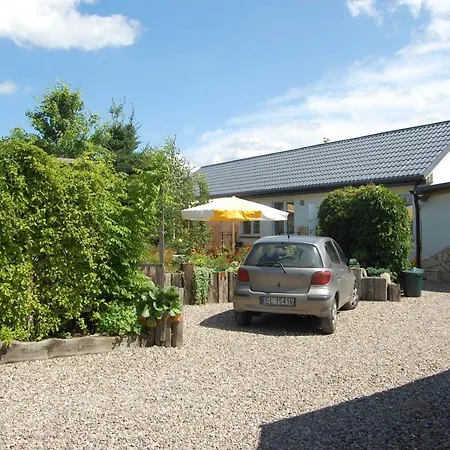 民宿 Morska Bryza -pokoje Goscinne Na Trasie R10 *