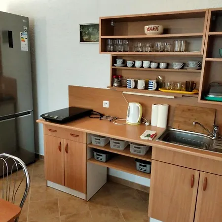 Morska Bryza -pokoje Goscinne Na Trasie R10 Quarto em Acomodações Particulares *