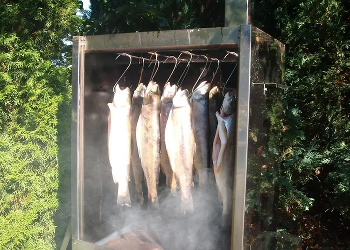 民宿 Morska Bryza -pokoje Goscinne Na Trasie R10 *